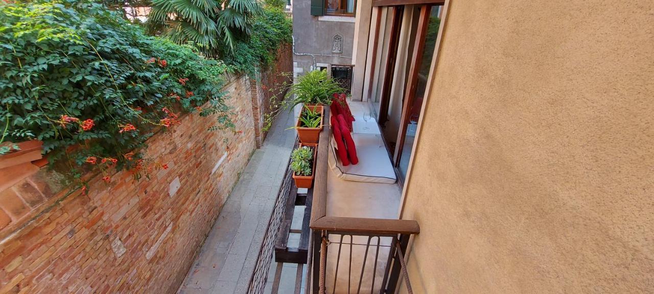 Antico Rio Acqua Dolce Apartment Venecia Exterior foto